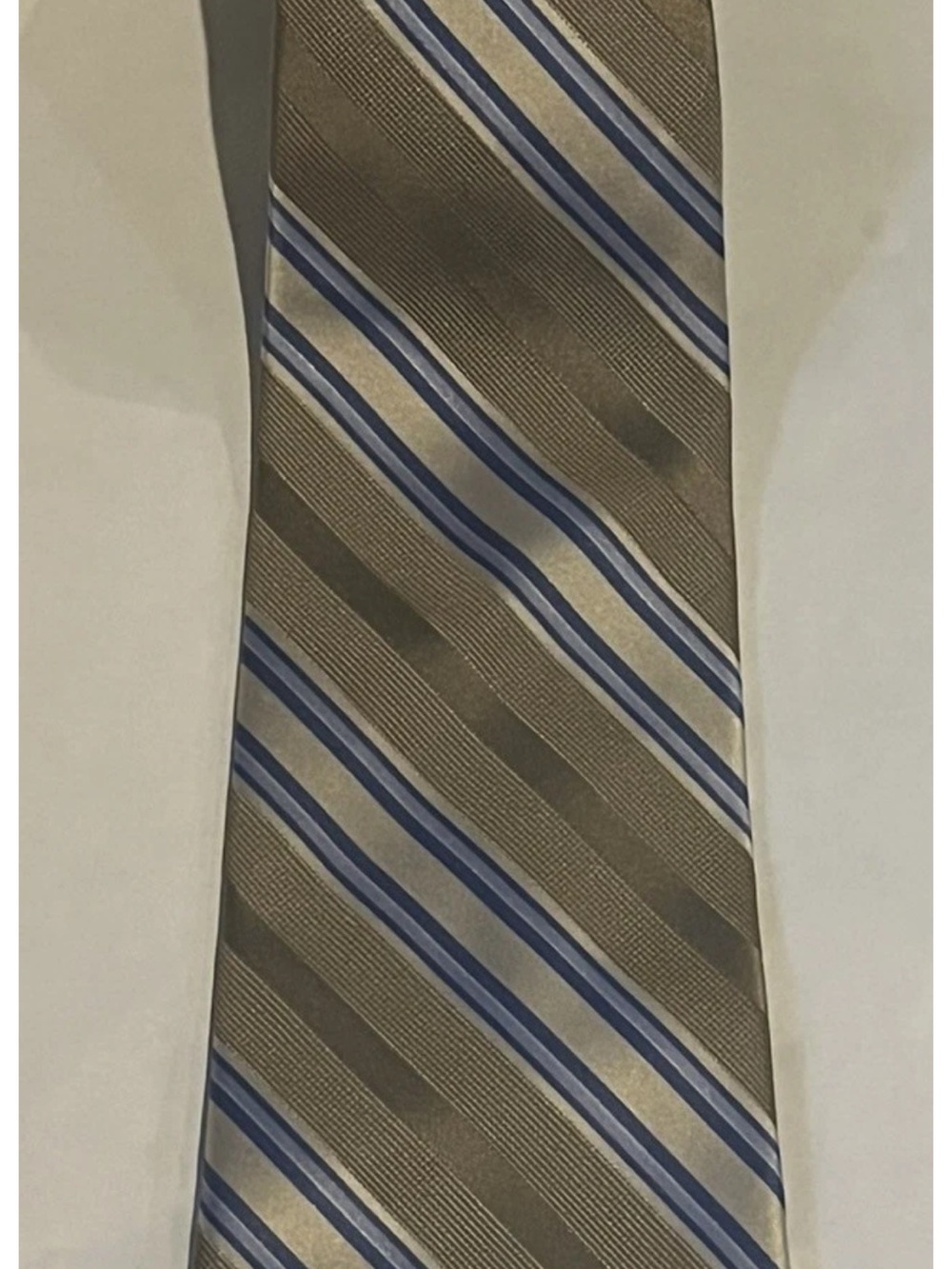 Saks Fifth Avenue Gold & Blue Stripes Sophisticated Sharp Elegant